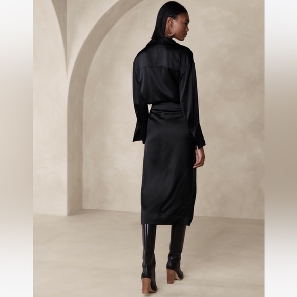 New! BANANA REPUBLIC Italian-made Satin Midi Skirt, Black, Size 14 - Picture 4 of 4